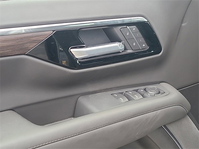 New 2026 Chevrolet Suburban LT w/ Comfort Package image 21