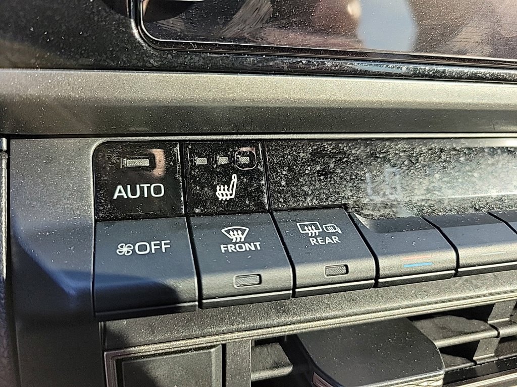 Used 2026 Toyota Camry SE w/ Convenience Package FWD image 11