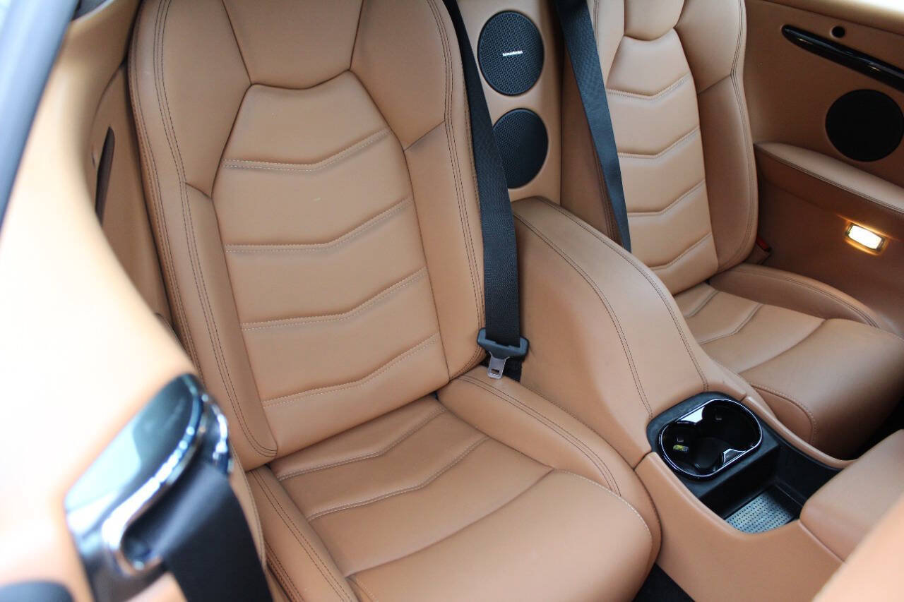 Used 2018 Maserati GranTurismo Sport RWD image 16