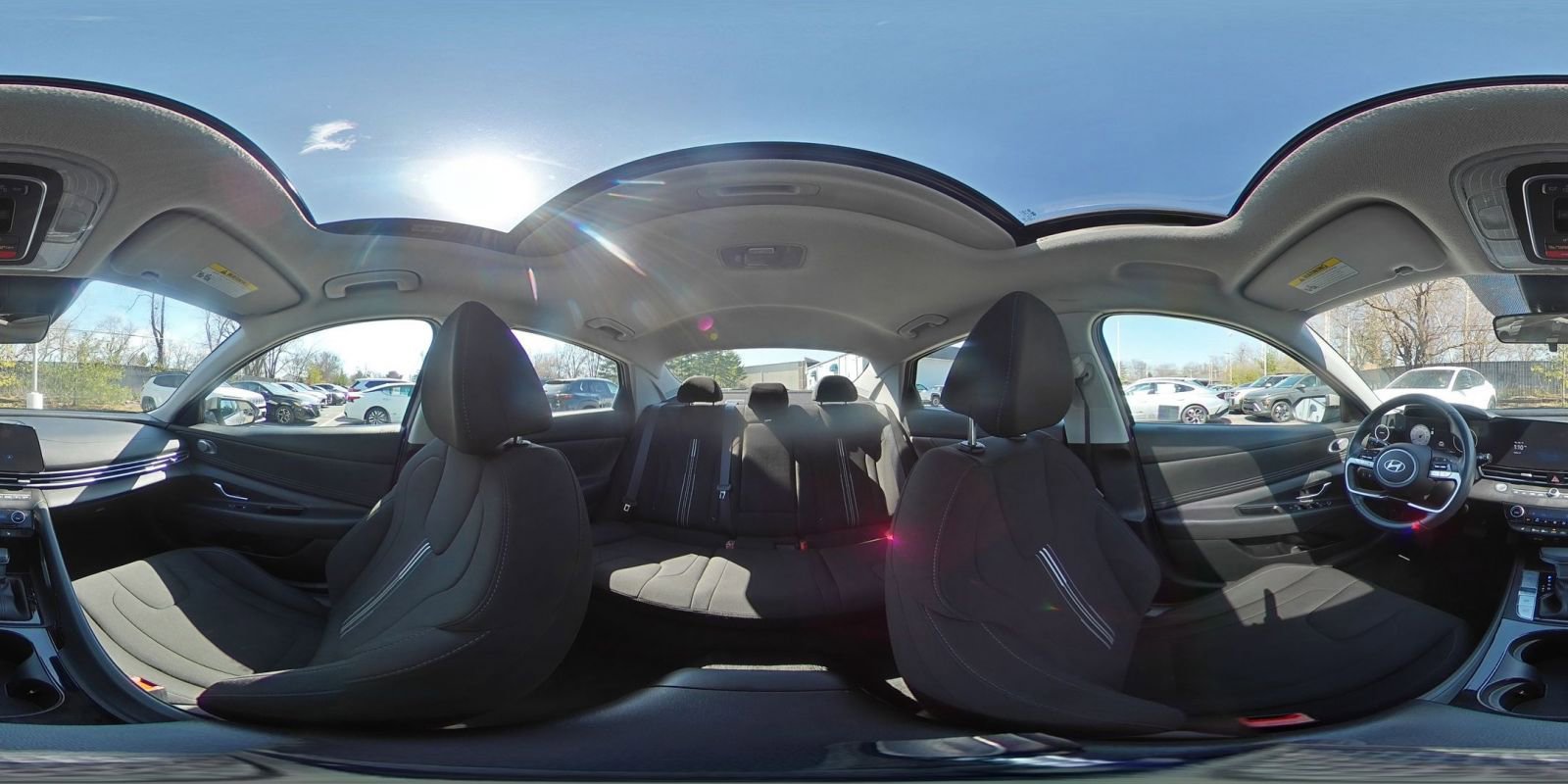 Used 2025 Hyundai Elantra SEL image 43
