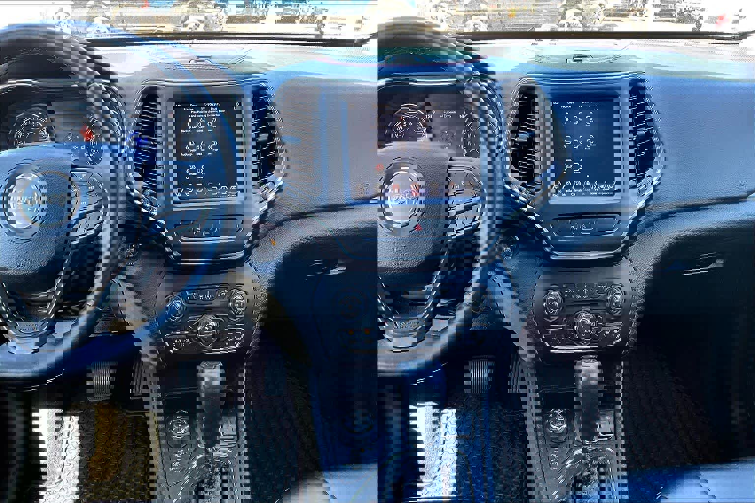 Used 2019 Jeep Cherokee Trailhawk w/ Comfort/Convenience Group image 7