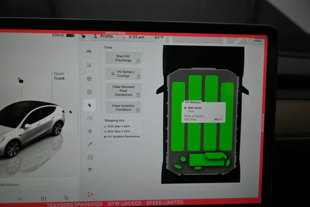 Used 2023 Tesla Model Y Long Range AWD/4WD image 22