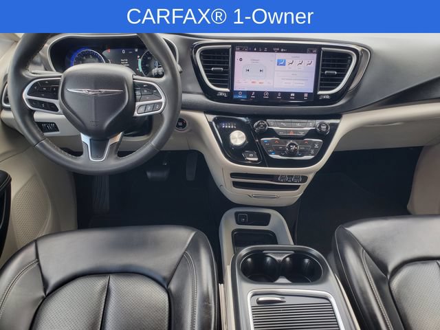 Used 2023 Chrysler Pacifica Touring-L FWD image 26