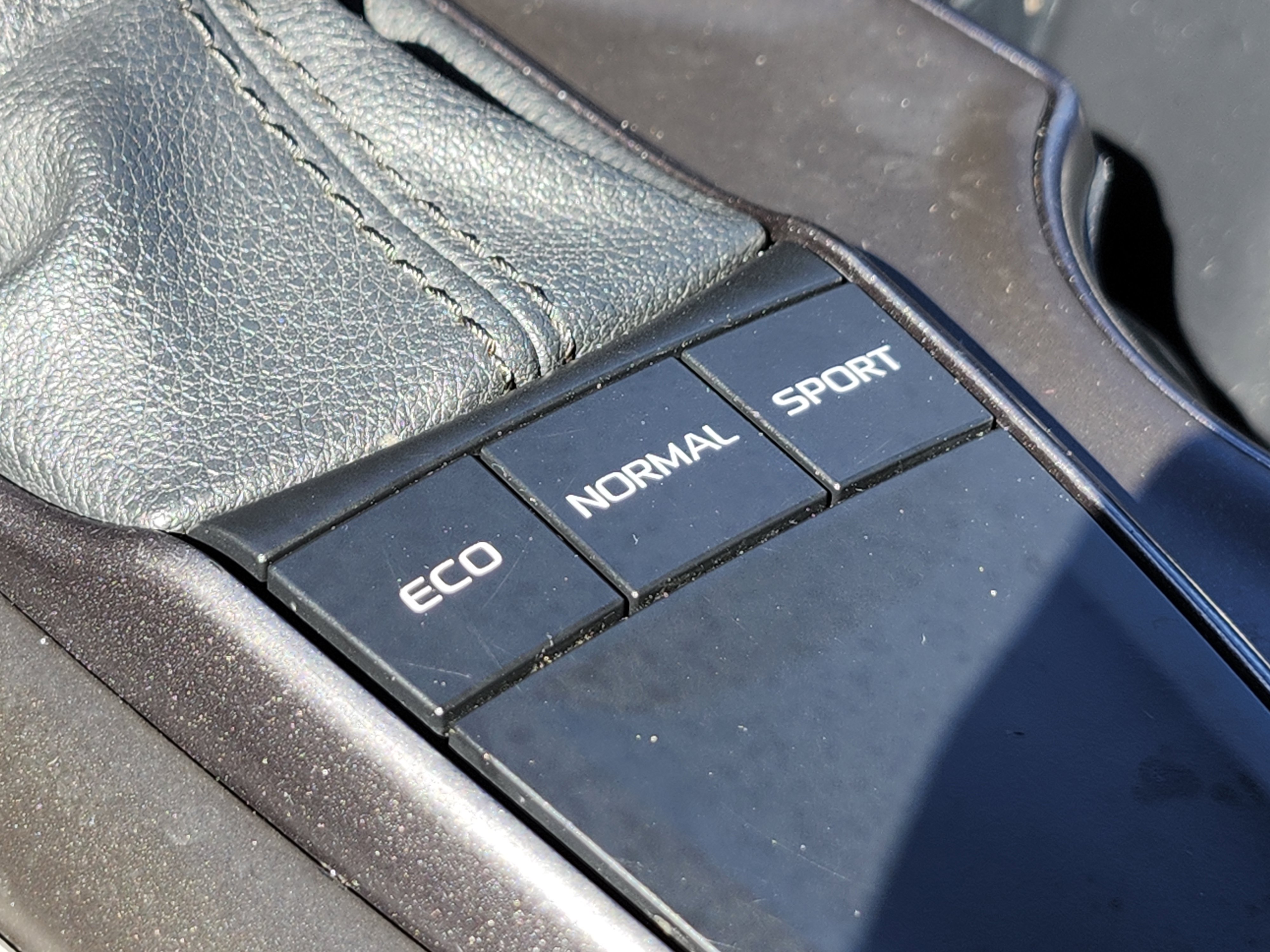 Used 2023 Toyota Camry SE image 28