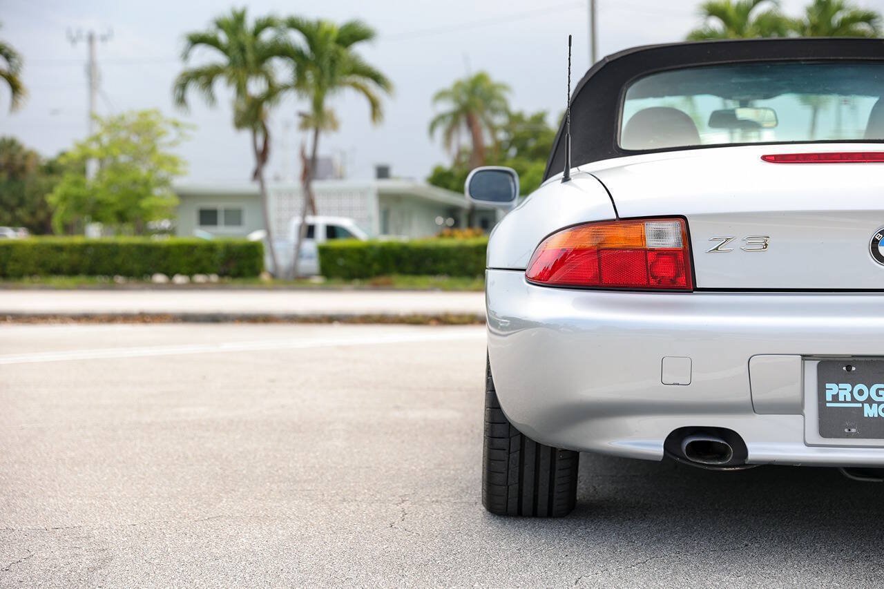 Used 1996 BMW Z3 1.9 RWD image 18