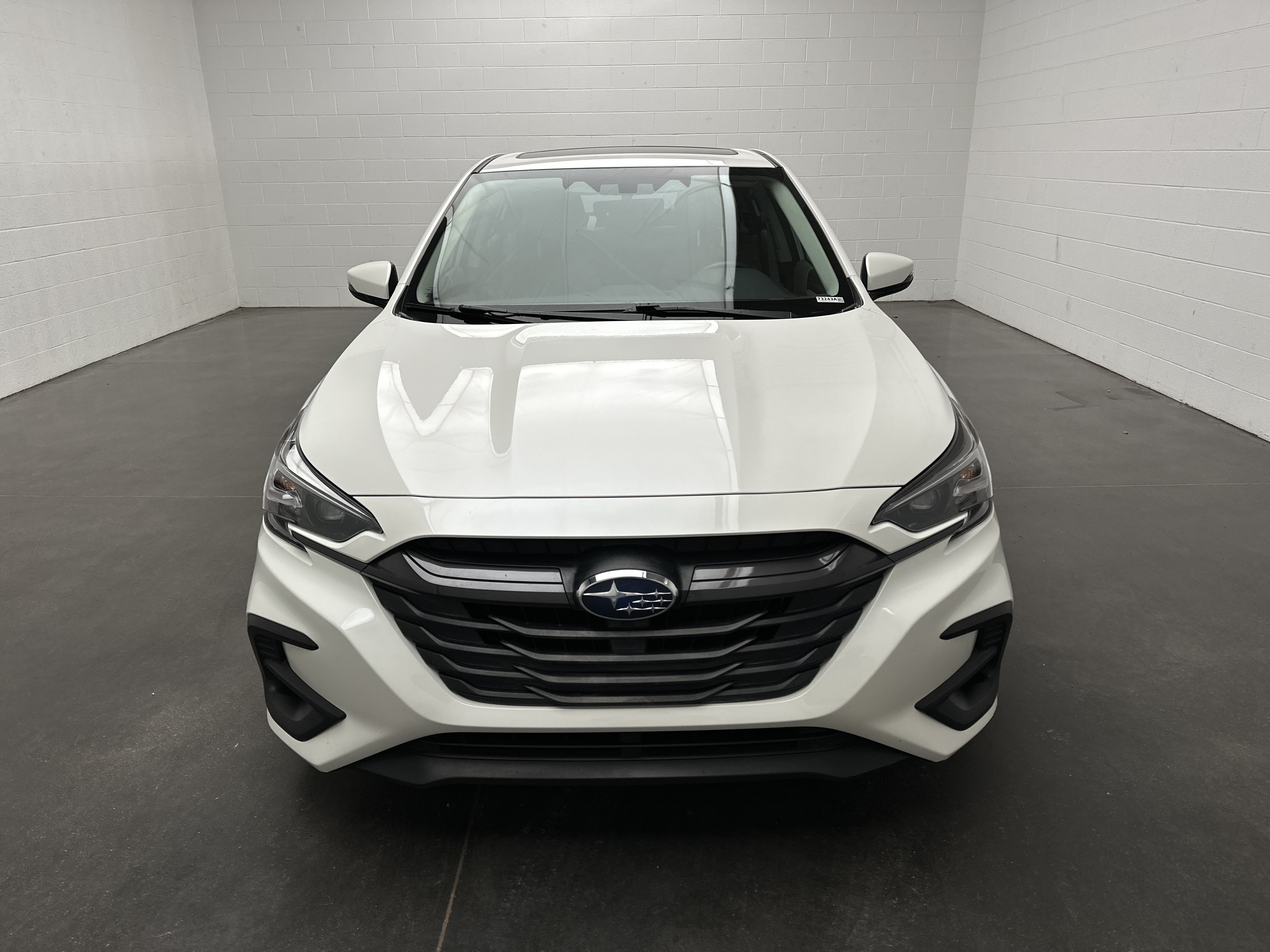 Used 2024 Subaru Legacy Limited AWD/4WD image 3