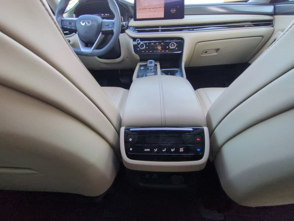 Used 2023 INFINITI QX60 Luxe w/ Cargo Package FWD image 29