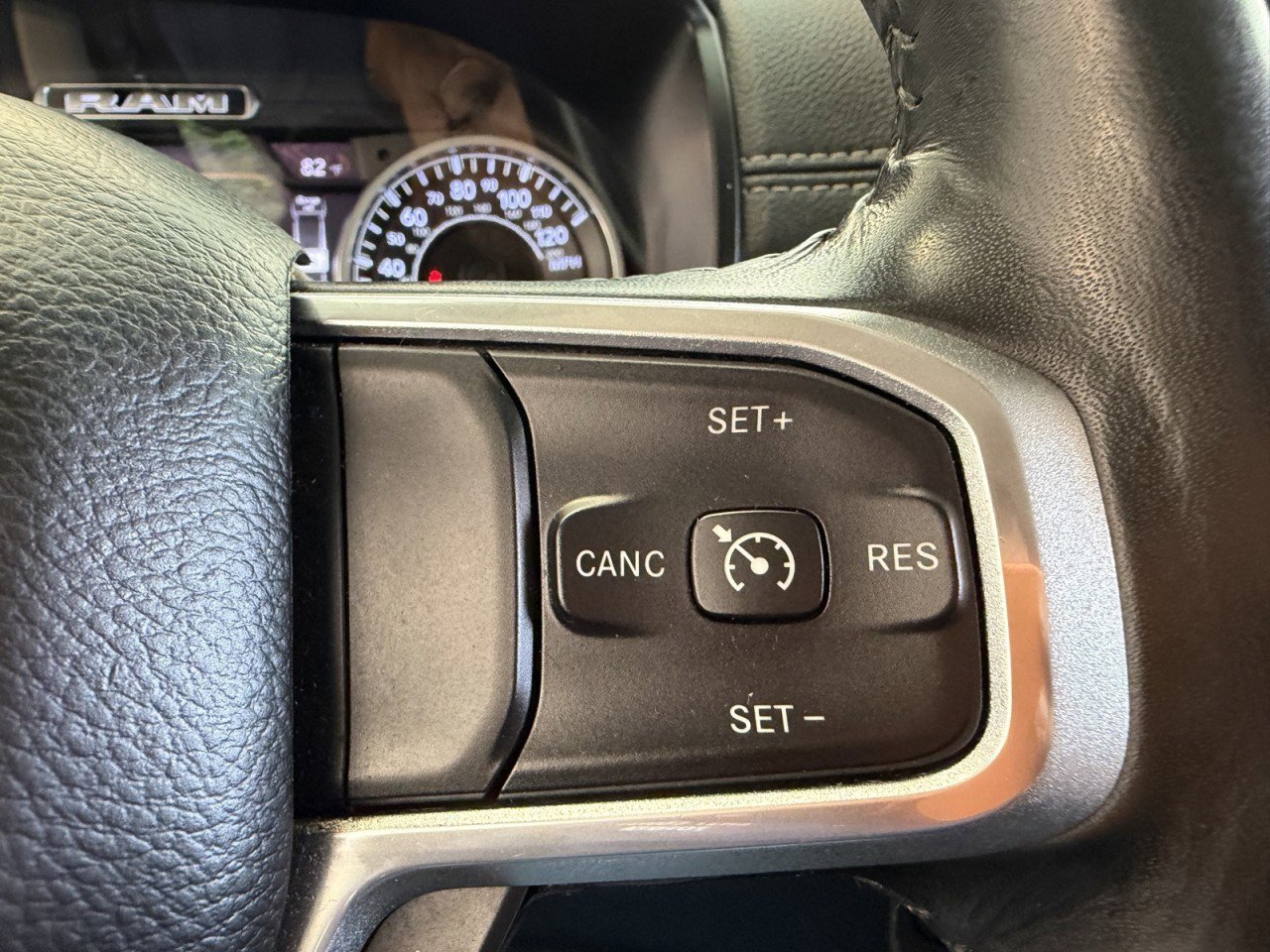 Used 2020 RAM 1500 Laramie image 15