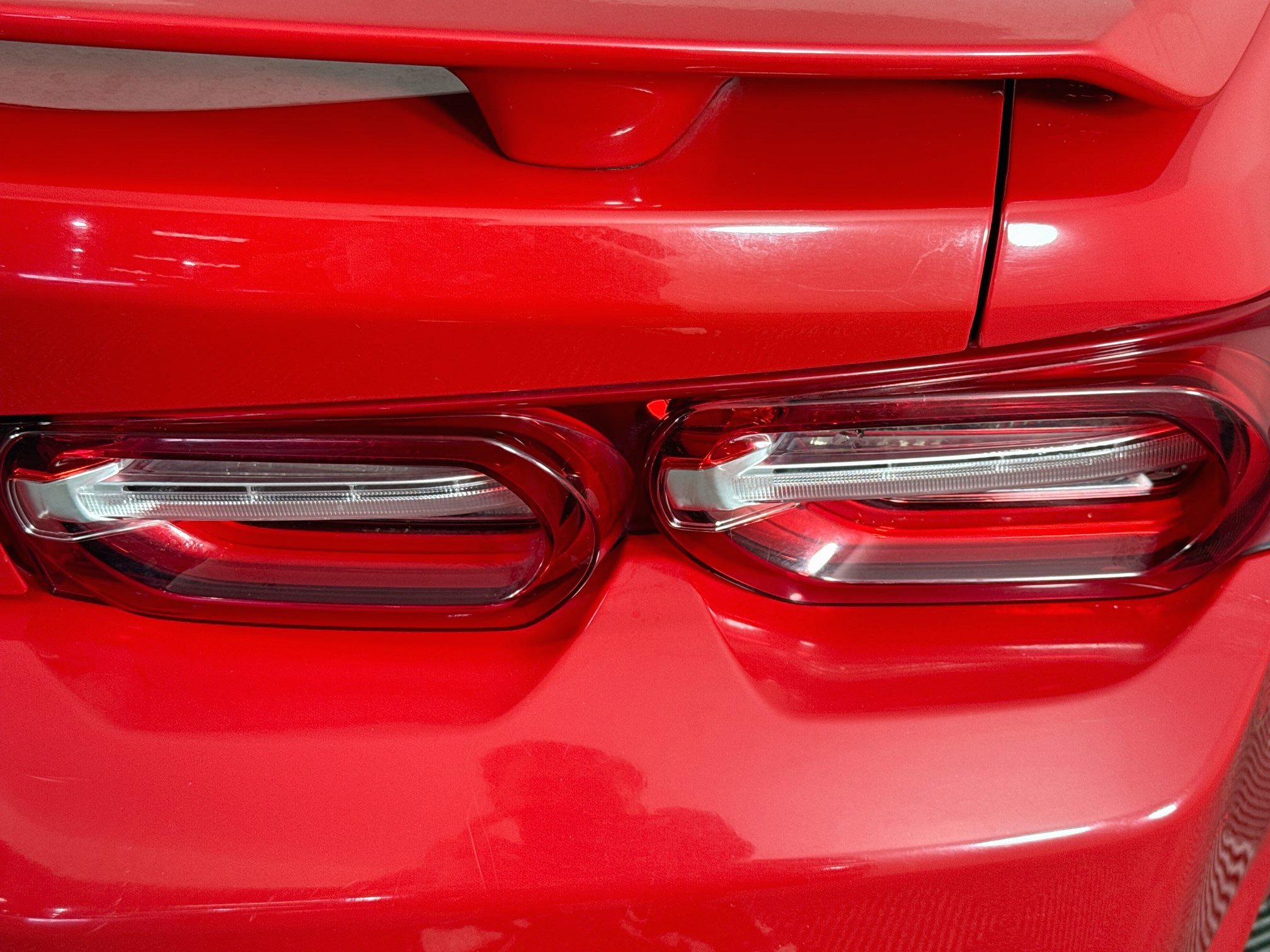 Used 2020 Chevrolet Camaro LT RWD image 28