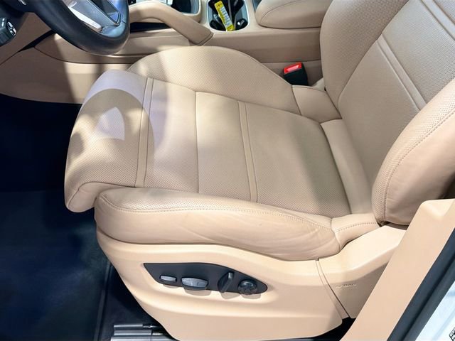 Used 2022 Porsche Cayenne S AWD/4WD image 18