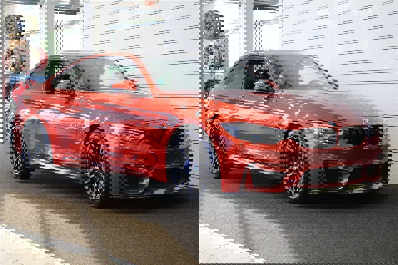 Used 2018 BMW M4 Coupe image 2