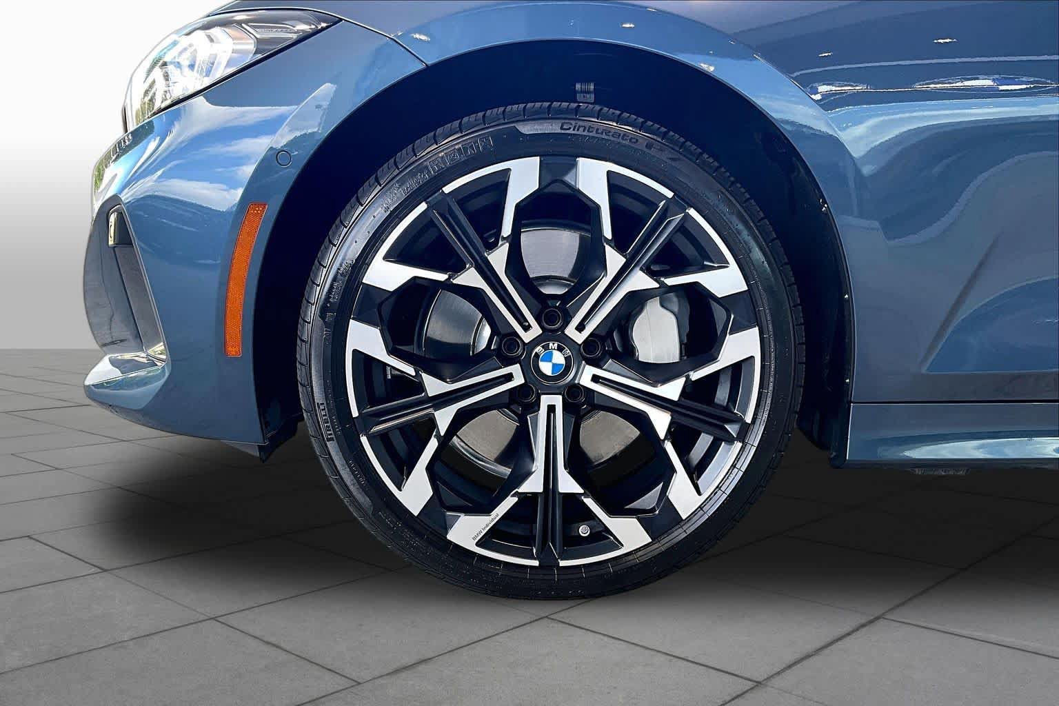Used 2025 BMW 330i Sedan RWD image 10