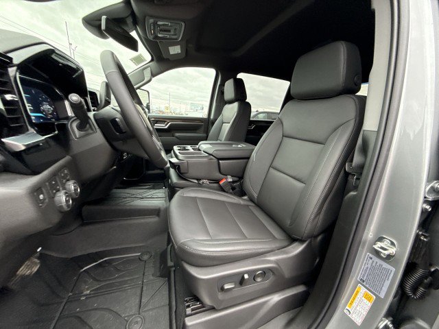 New 2026 Chevrolet Silverado 3500 LT w/ All Star Edition image 13