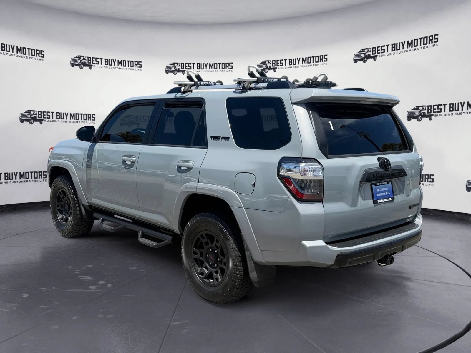 Used 2017 Toyota 4Runner TRD Pro AWD/4WD image 5