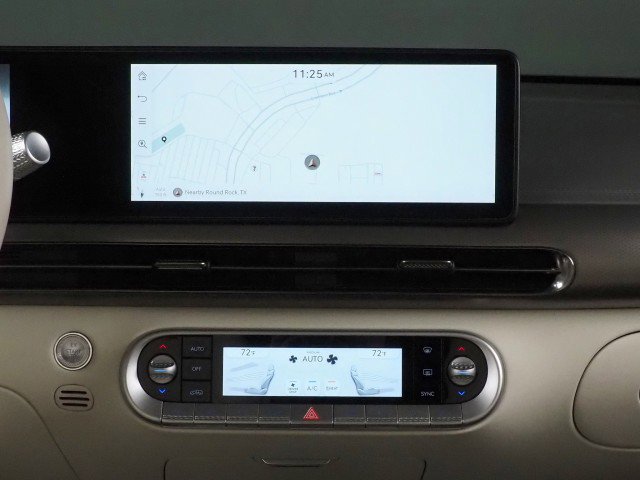 Used 2024 Genesis GV60 Advanced image 27