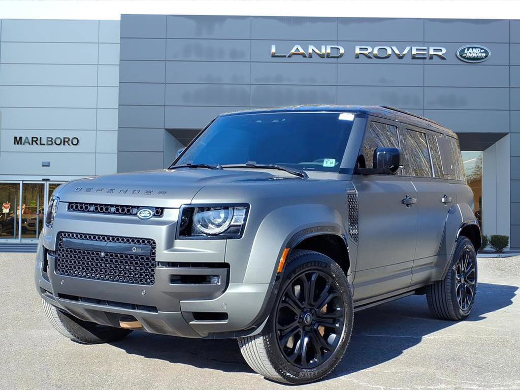 Certified 2025 Land Rover Defender 110 image 1