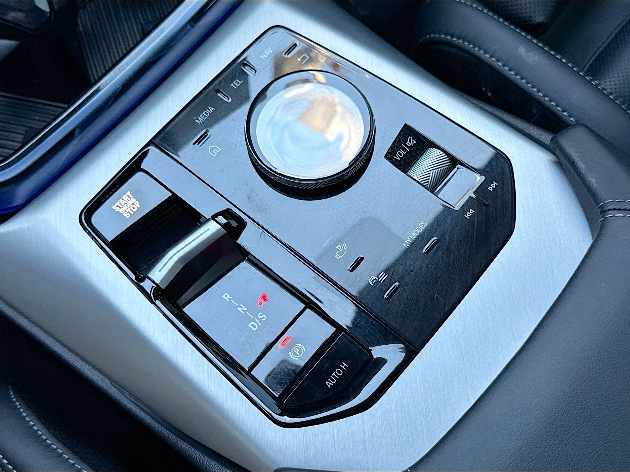 Used 2026 BMW X3 xDrive30 w/ M Sport Package AWD/4WD image 29