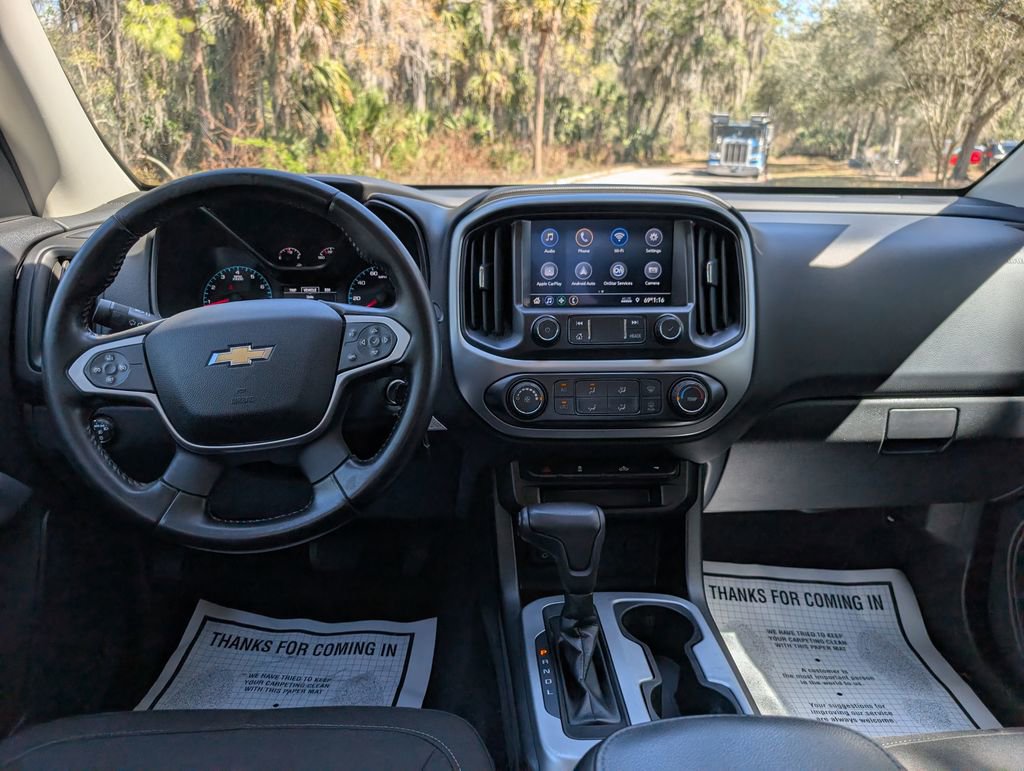 Used 2021 Chevrolet Colorado LT w/ LT Convenience Package image 11