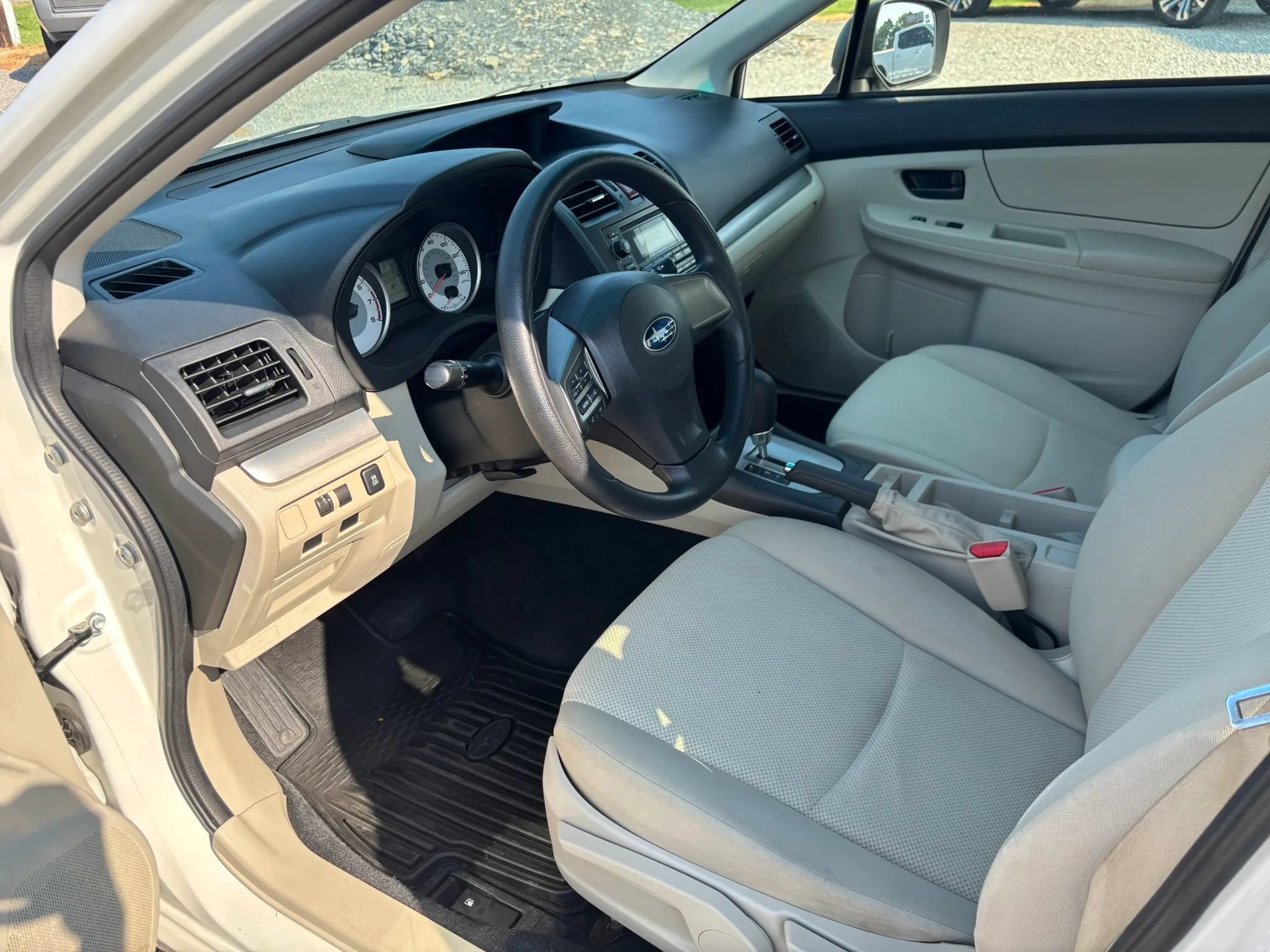 Used 2014 Subaru Impreza 2.0i AWD/4WD image 11