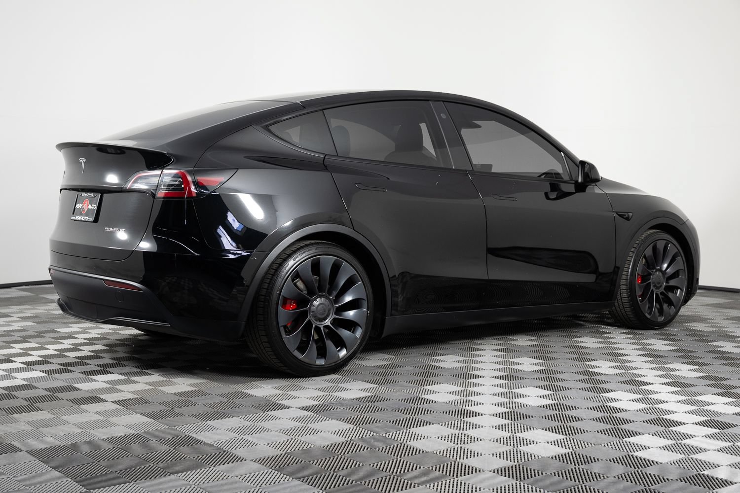 Used 2021 Tesla Model Y Performance AWD/4WD image 8