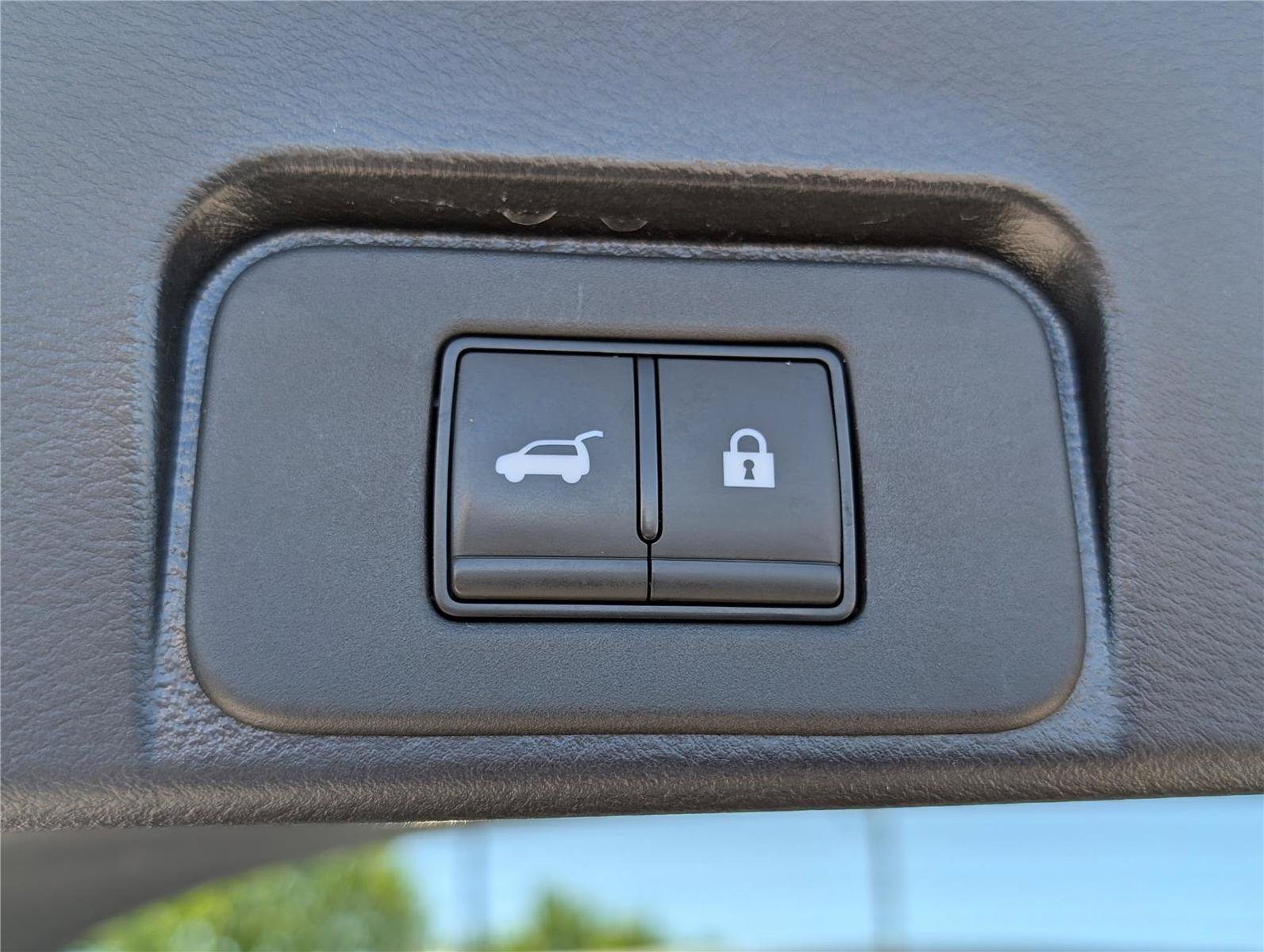 Used 2023 Nissan Rogue SL w/ SL Premium Package AWD/4WD image 15