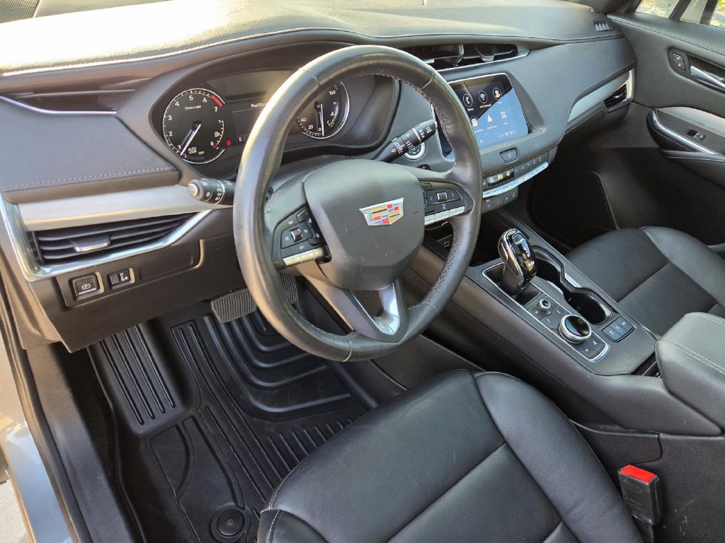 Used 2023 Cadillac XT4 Premium Luxury w/ Cold Weather Package FWD image 23