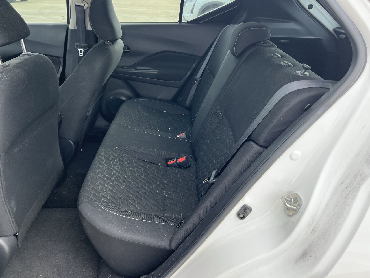 Used 2022 Nissan Kicks S FWD image 9