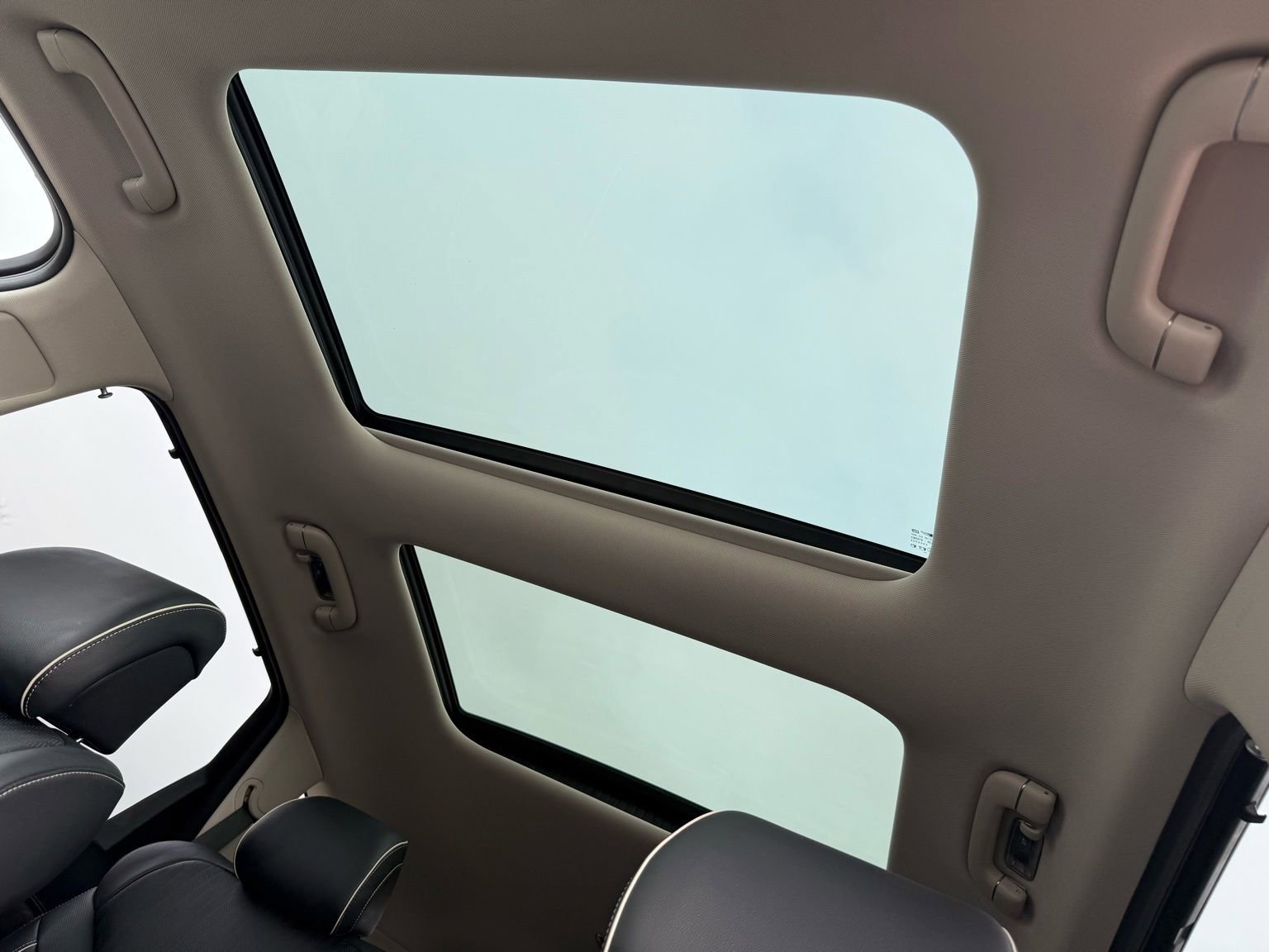 Used 2024 Genesis GV80 3.5T w/ Advanced Package image 3