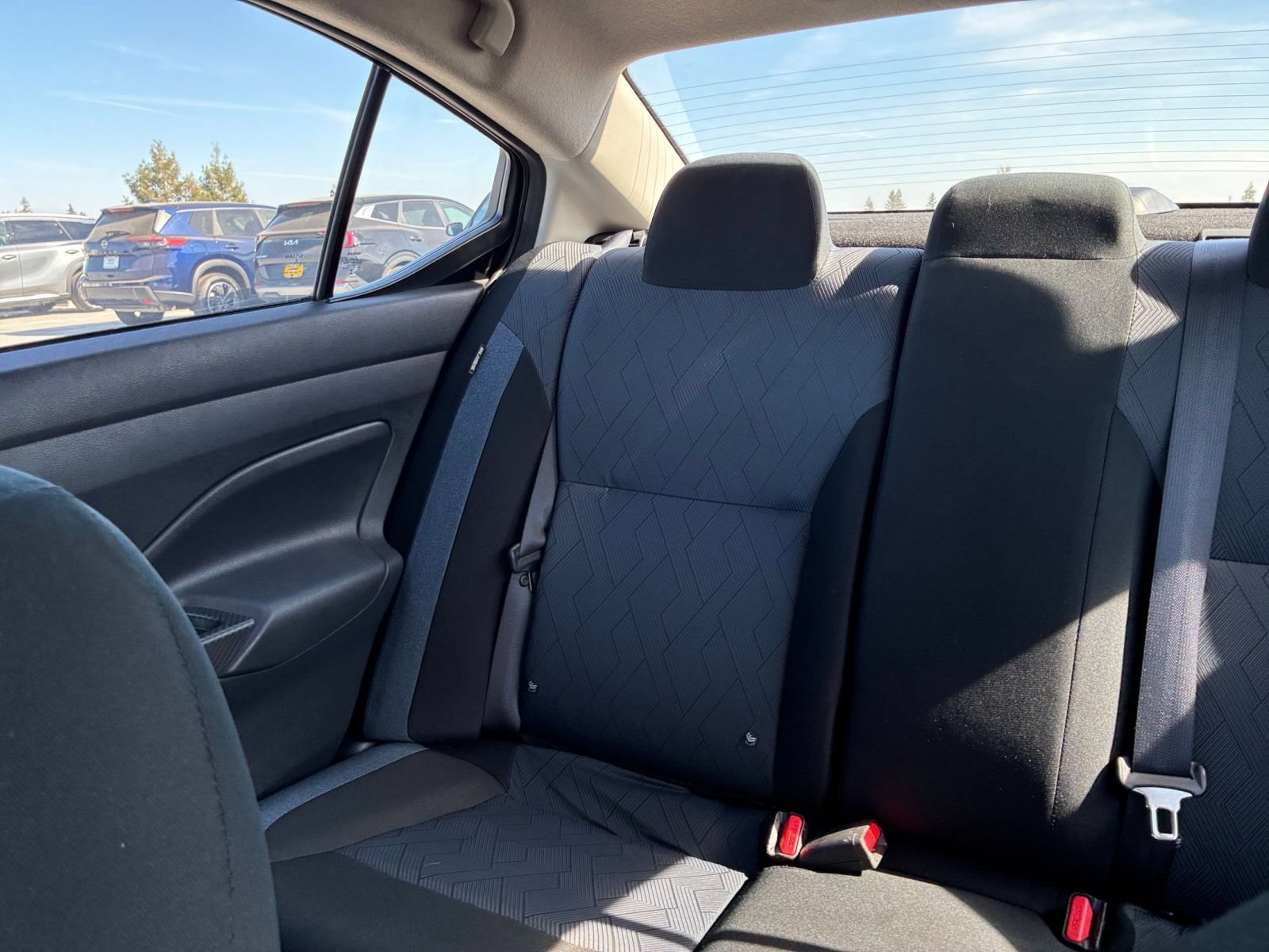 Used 2025 Nissan Versa SV FWD image 36