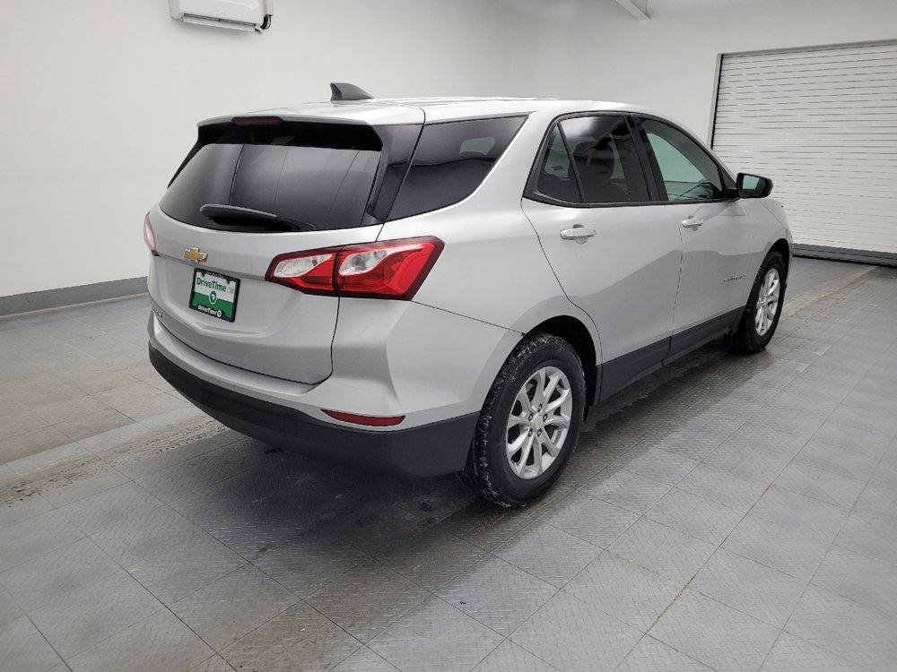 Used 2019 Chevrolet Equinox LS w/ LS Convenience Package image 9