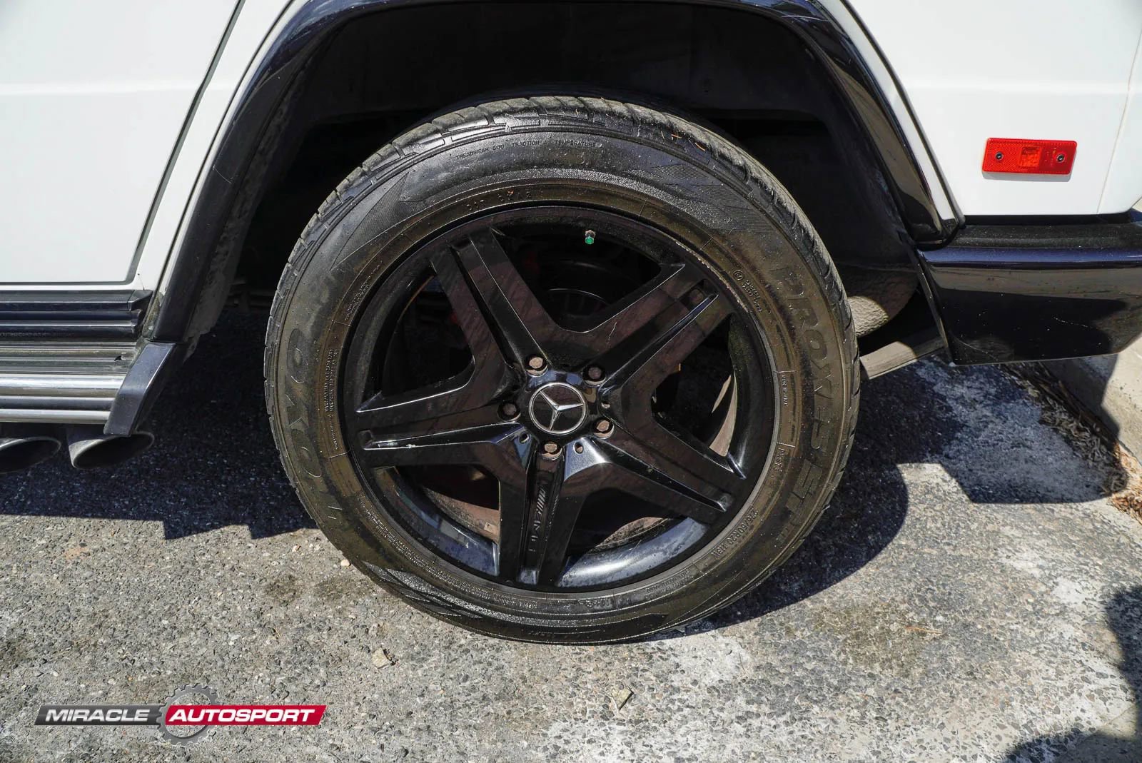 Used 2018 Mercedes-Benz G 63 AMG 4MATIC w/ Night Package image 12