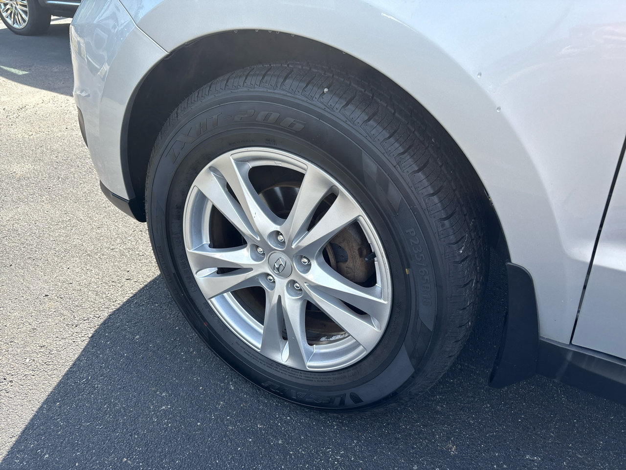 Used 2011 Hyundai Santa Fe SE image 23