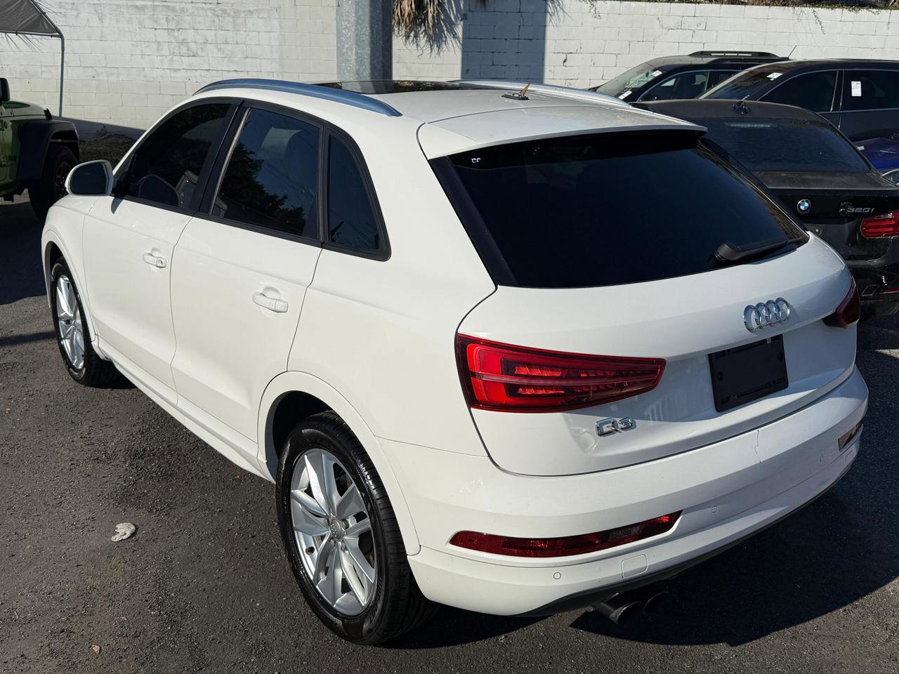 Used 2017 Audi Q3 2.0T Premium FWD image 5