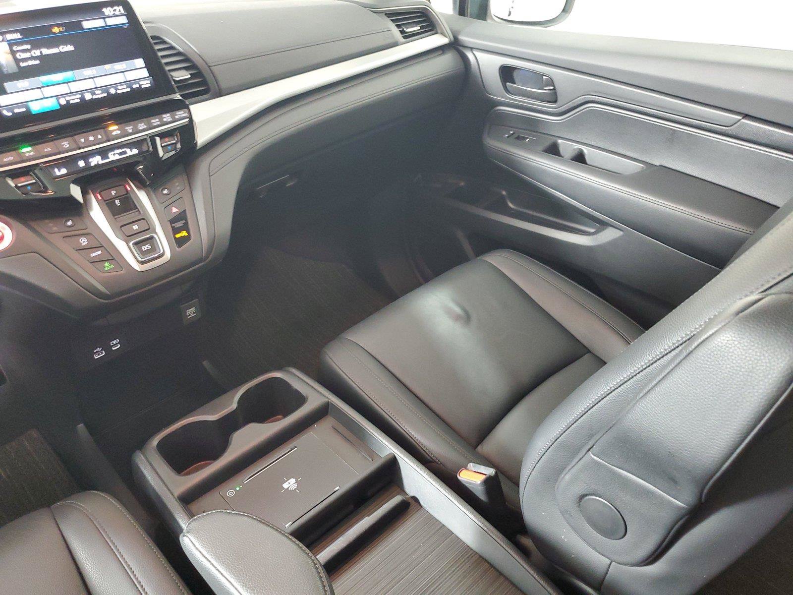Used 2025 Honda Odyssey EX-L image 16