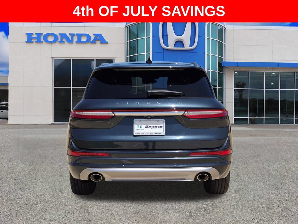 Used 2022 Lincoln Corsair Reserve w/ Equipment Group 201A AWD/4WD image 4