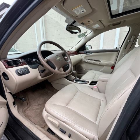 Used 2008 Chevrolet Impala LTZ image 7