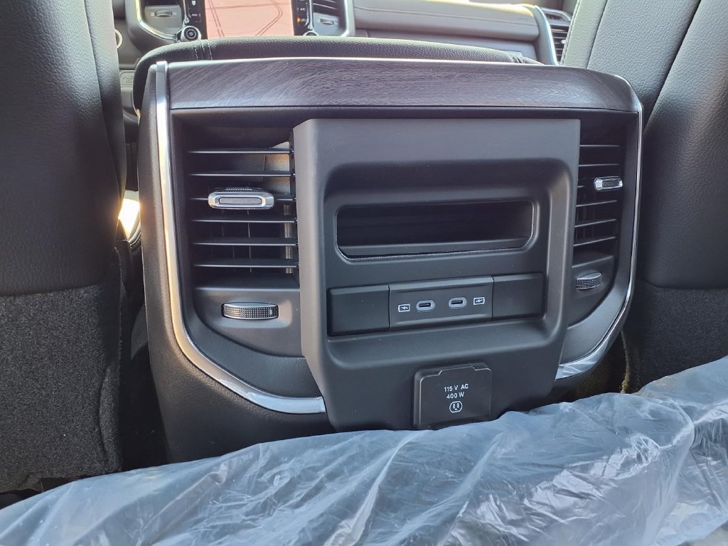 New 2027 RAM 3500 Laramie w/ Night Edition AWD/4WD image 21