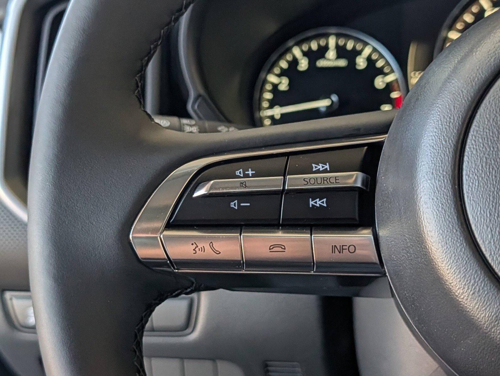 New 2026 MAZDA CX-50 AWD 2.5 S w/ Preferred Pkg image 17