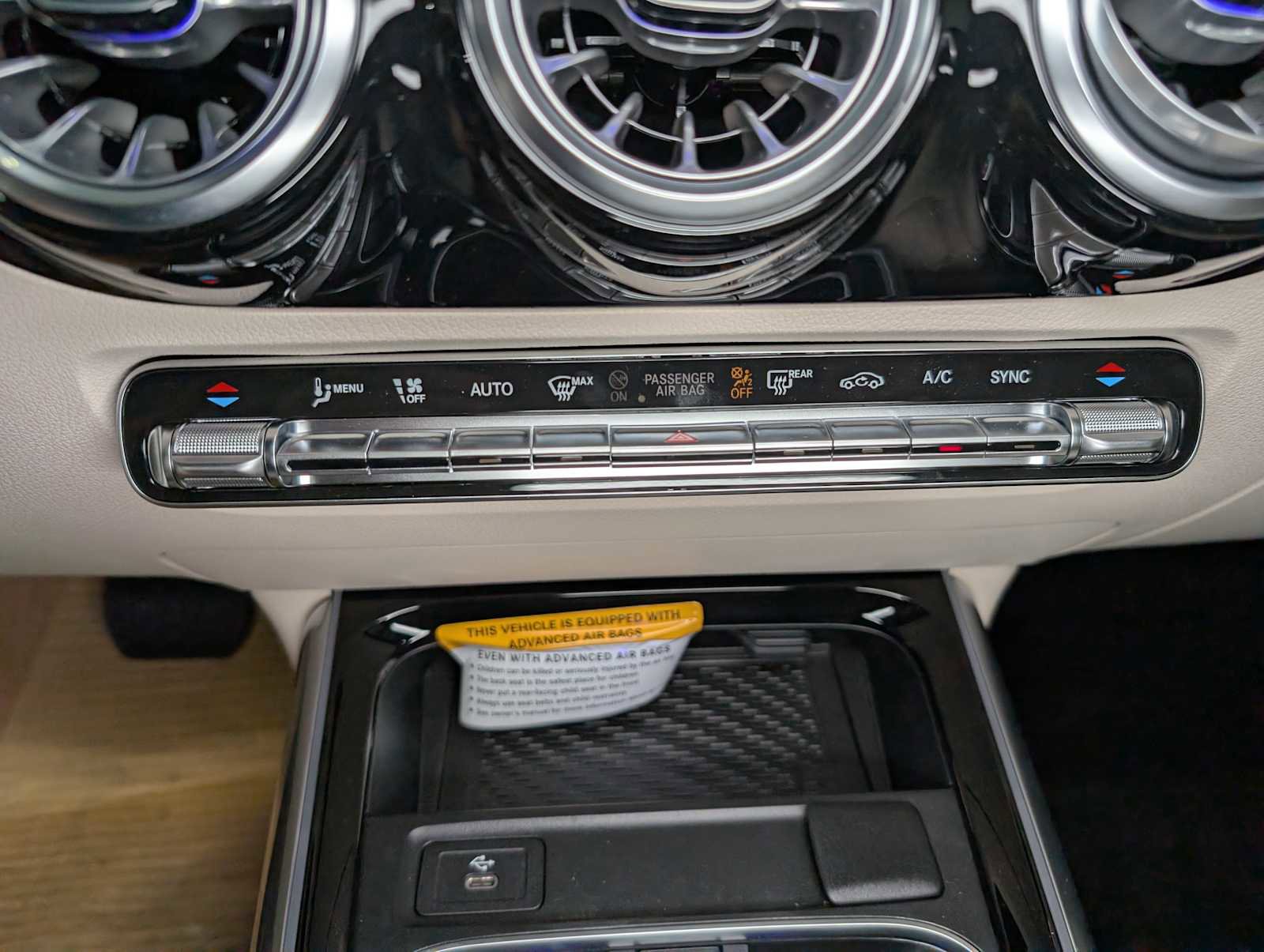 Used 2026 Mercedes-Benz GLA 250 4MATIC image 28