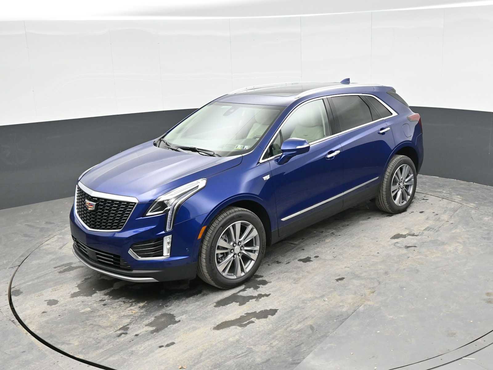 New 2025 Cadillac XT5 Premium Luxury w/ Technology Package image 28