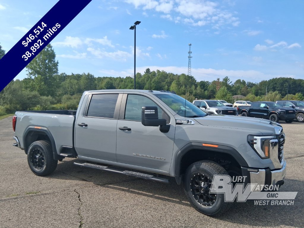 Used 2025 GMC Sierra 2500 Pro w/ Convenience Package AWD/4WD image 9
