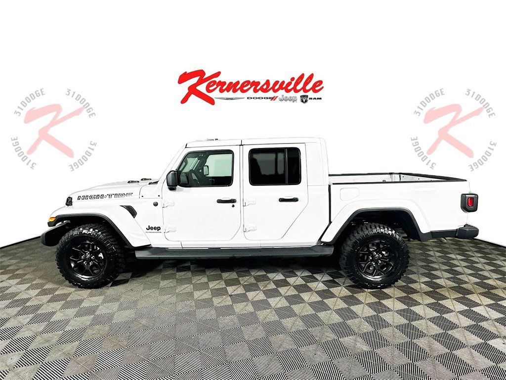 New 2025 Jeep Gladiator Sport image 4