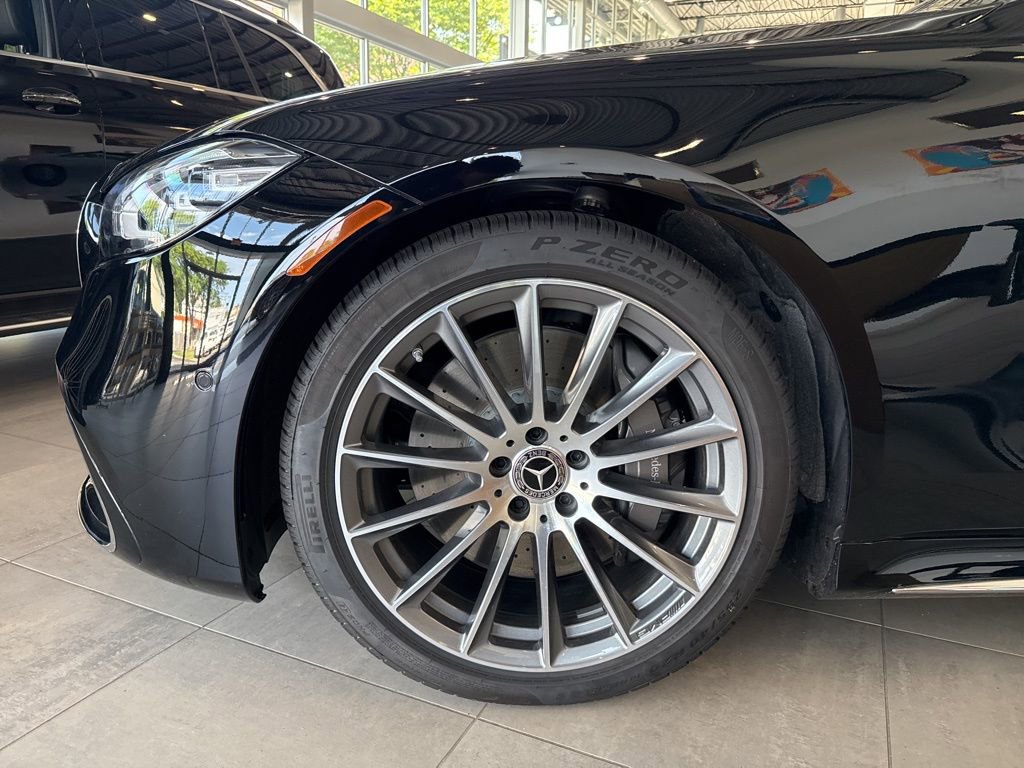 New 2025 Mercedes-Benz S 580 4MATIC Sedan image 5