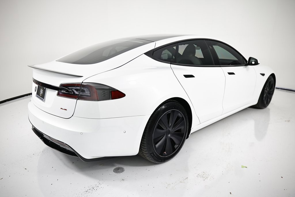 Used 2022 Tesla Model S Plaid image 13