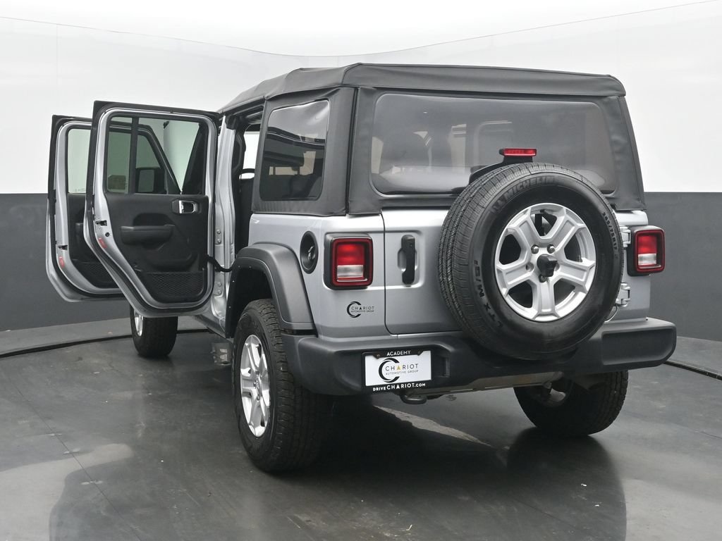 Used 2022 Jeep Wrangler Unlimited Sport AWD/4WD image 59
