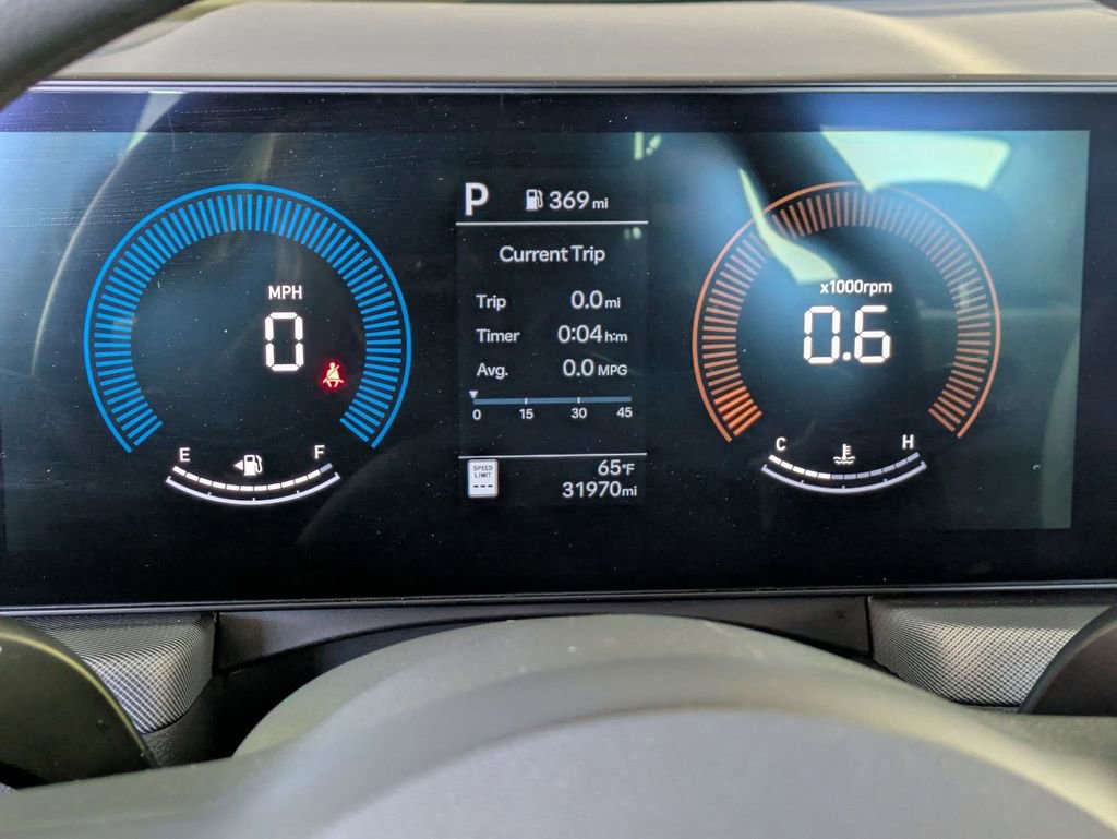 Used 2025 Hyundai Sonata SEL FWD image 22