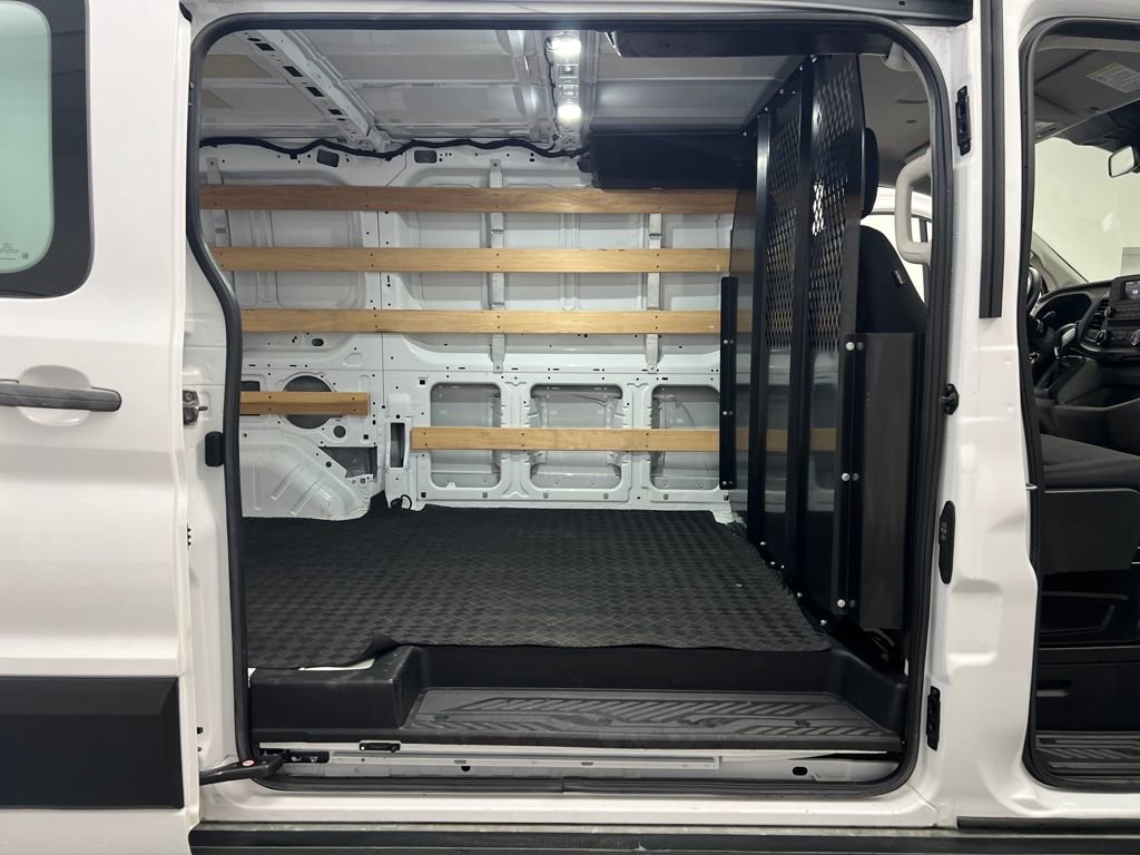 Used 2024 Ford Transit 250 Low Roof w/ Exterior Upgrade Package image 21