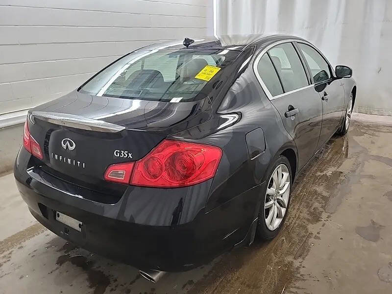 Used 2008 INFINITI G35 x Sedan w/ Premium Pkg image 4