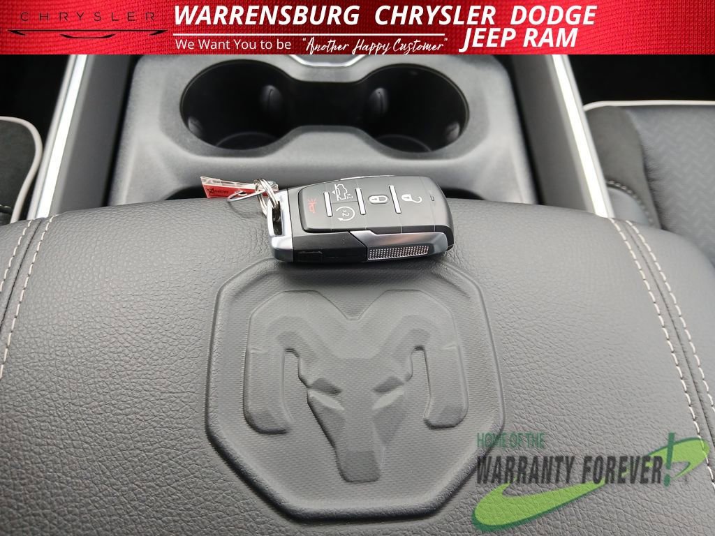 New 2026 RAM 1500 Laramie AWD/4WD image 26
