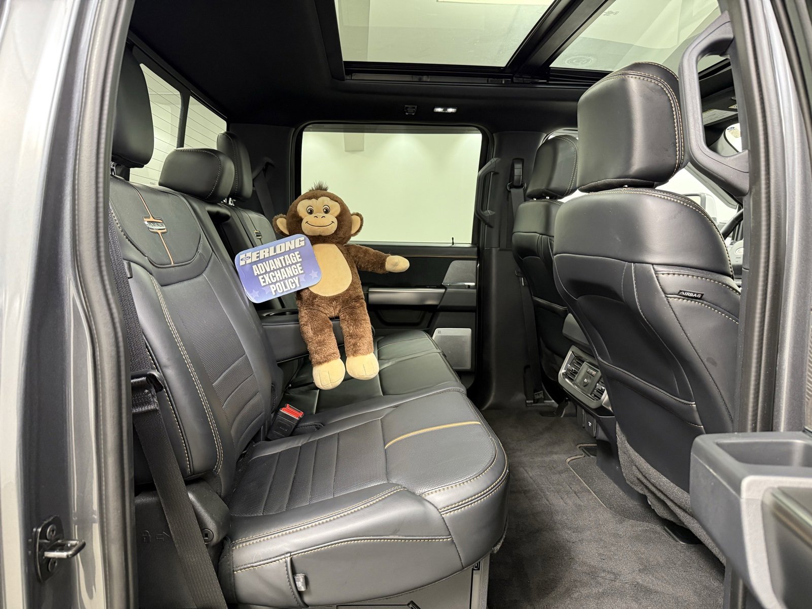 Used 2024 Ford F350 Platinum image 33